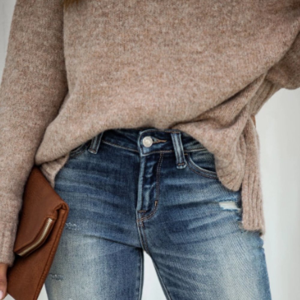 ADELE Chunky Knit Sweater - Picture 7 of 8